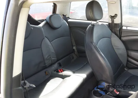 2007 Mini Cooper from USA, damaged, VIN WMWMF33597TT52167